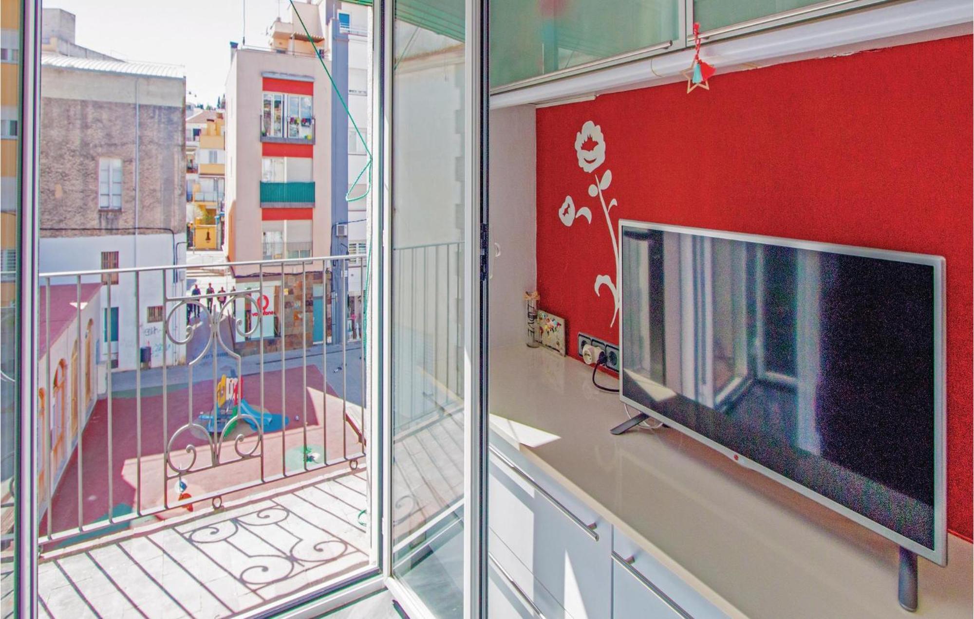 2 Bedroom Cozy Apartment In Blanes Kültér fotó
